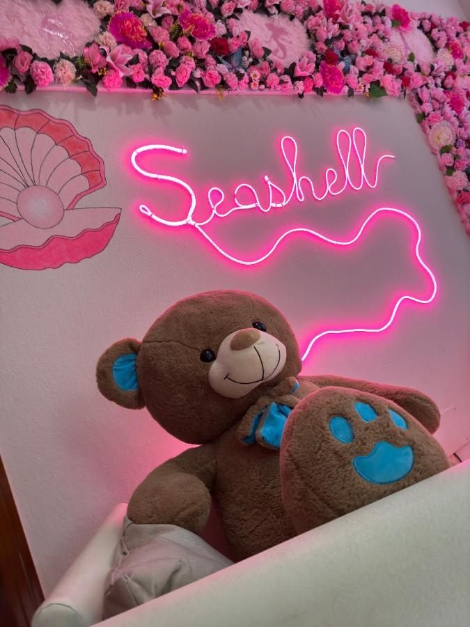 Seashell Beach Rooms Škalngur エクステリア 写真